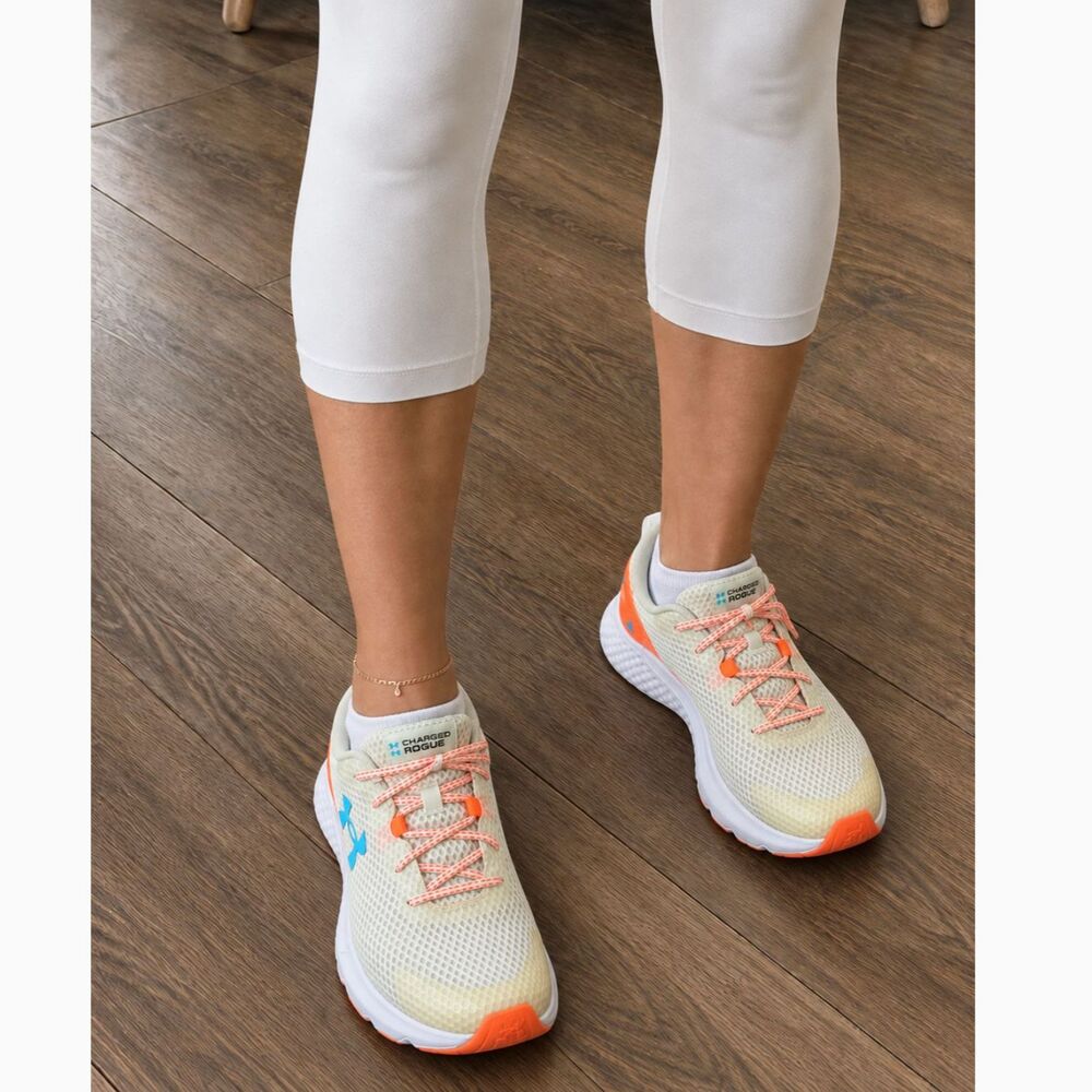 Under Armour Charged Rogue-3 Women's Size US 8.5 White Blue Running Shoes